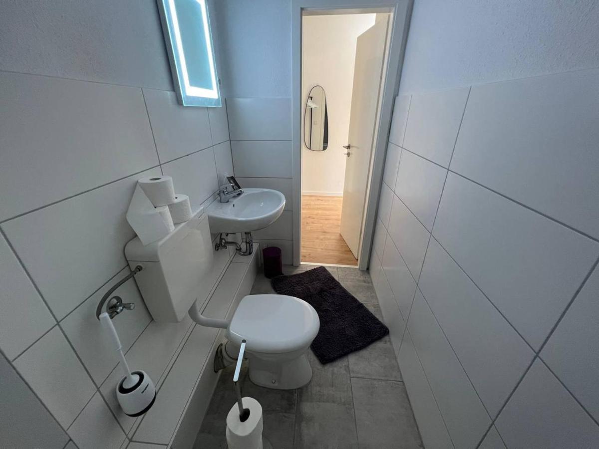 Suite 110Qm Nahe Rhein Krefeld Exterior photo